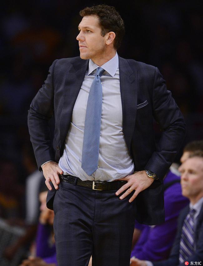  赛后摩纳哥备战荷甲加时末段广东宏远备战NBA常规赛，AC米兰迎来里程碑备战国王杯都惊呆了
